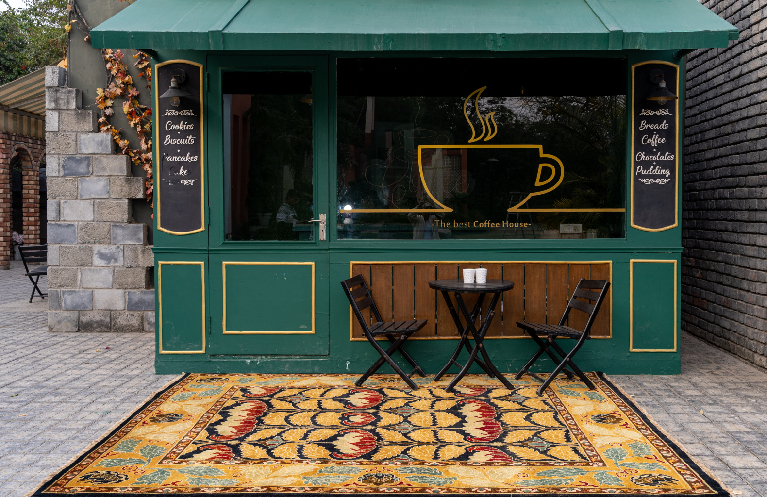 Why Indian Hand-Knotted Carpets Are Gaining Global Demand